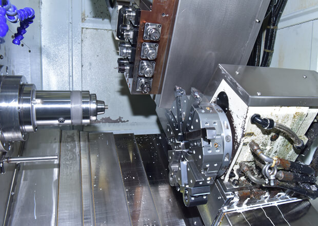 cnc mill turn center