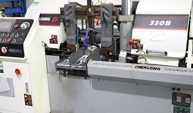 metal sawing